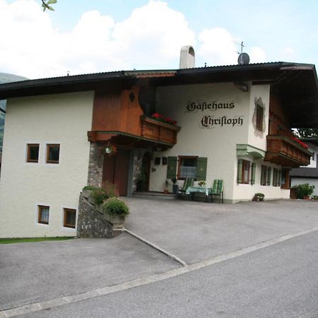 Gaestehaus Christoph Ried im Zillertal Exterior photo