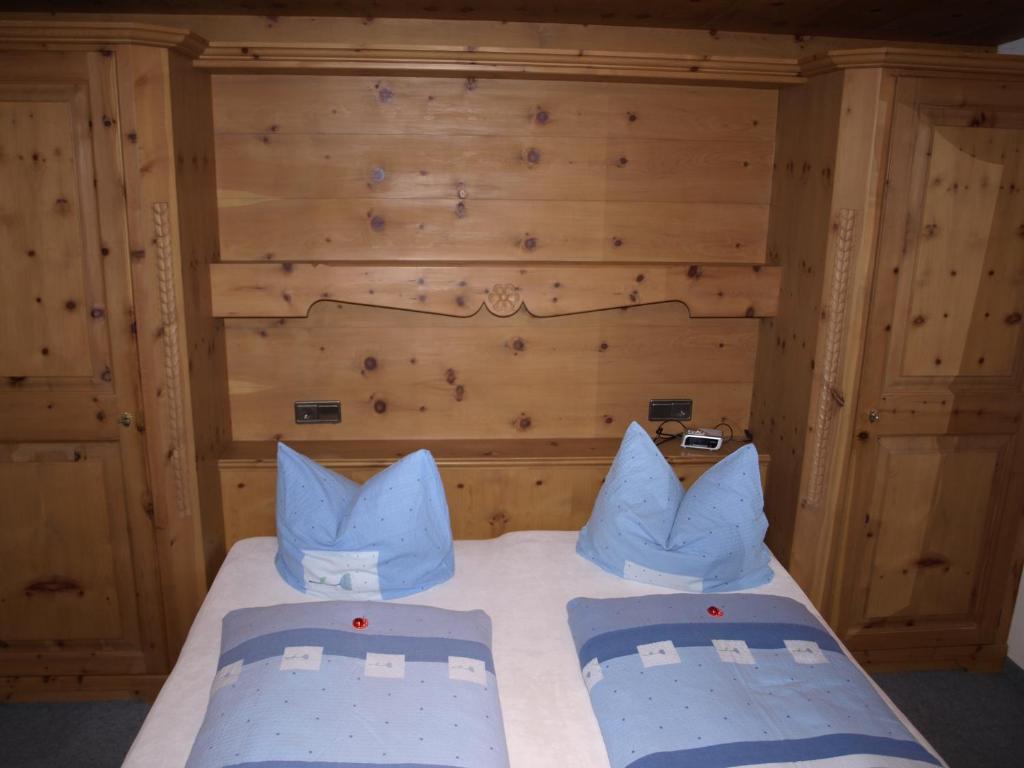 Gaestehaus Christoph Ried im Zillertal Room photo