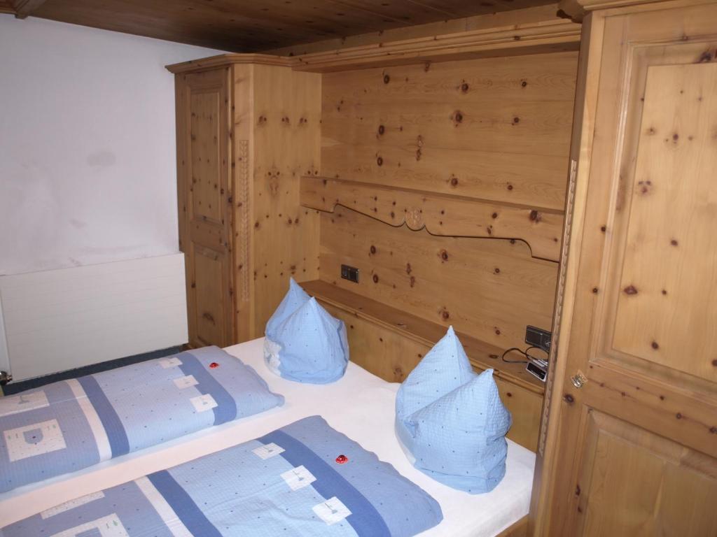 Gaestehaus Christoph Ried im Zillertal Room photo